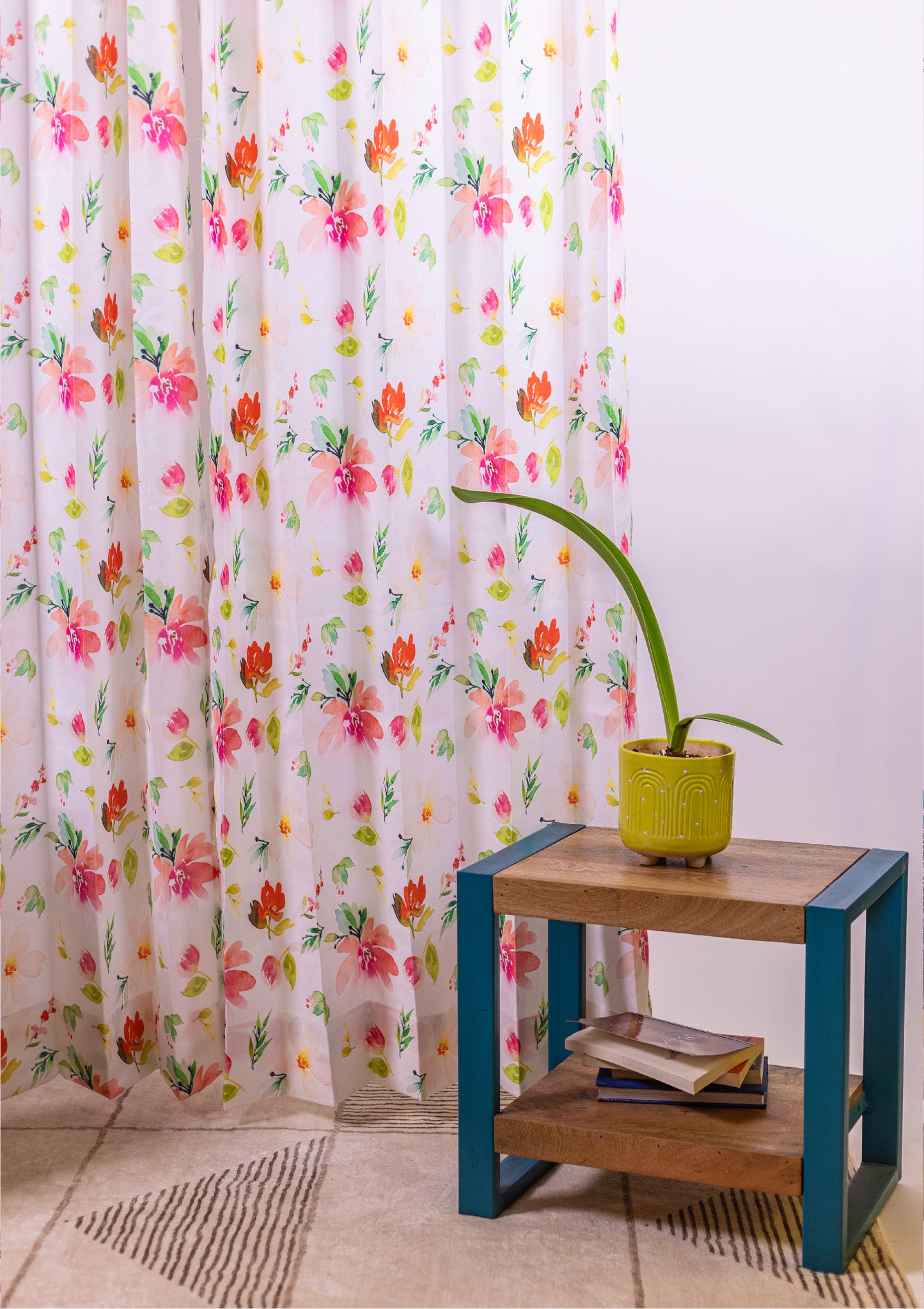 Red Color Curtain Watercolor Design Flower Print Curtain for Doors, Curtain for Window Polyester Curtain Fabric